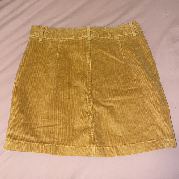 Orange corduroy mini skirt - Picture 2 of 3